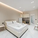 Easy Residences *