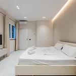 Apartment Easy Residences *