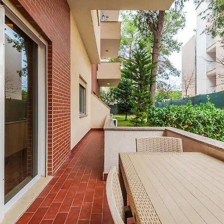 Easy Residences شقة غوليم