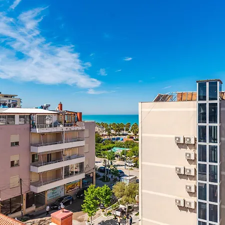 Easy Residences Апартаменты *